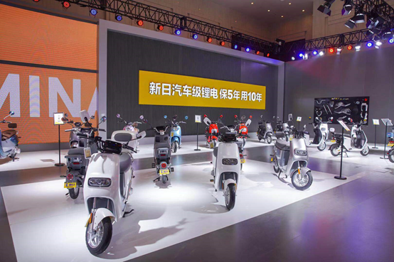 新日电动车2015年车型,新日电动车2015年款 红海市场下,新日电动车助经销商突出重围!