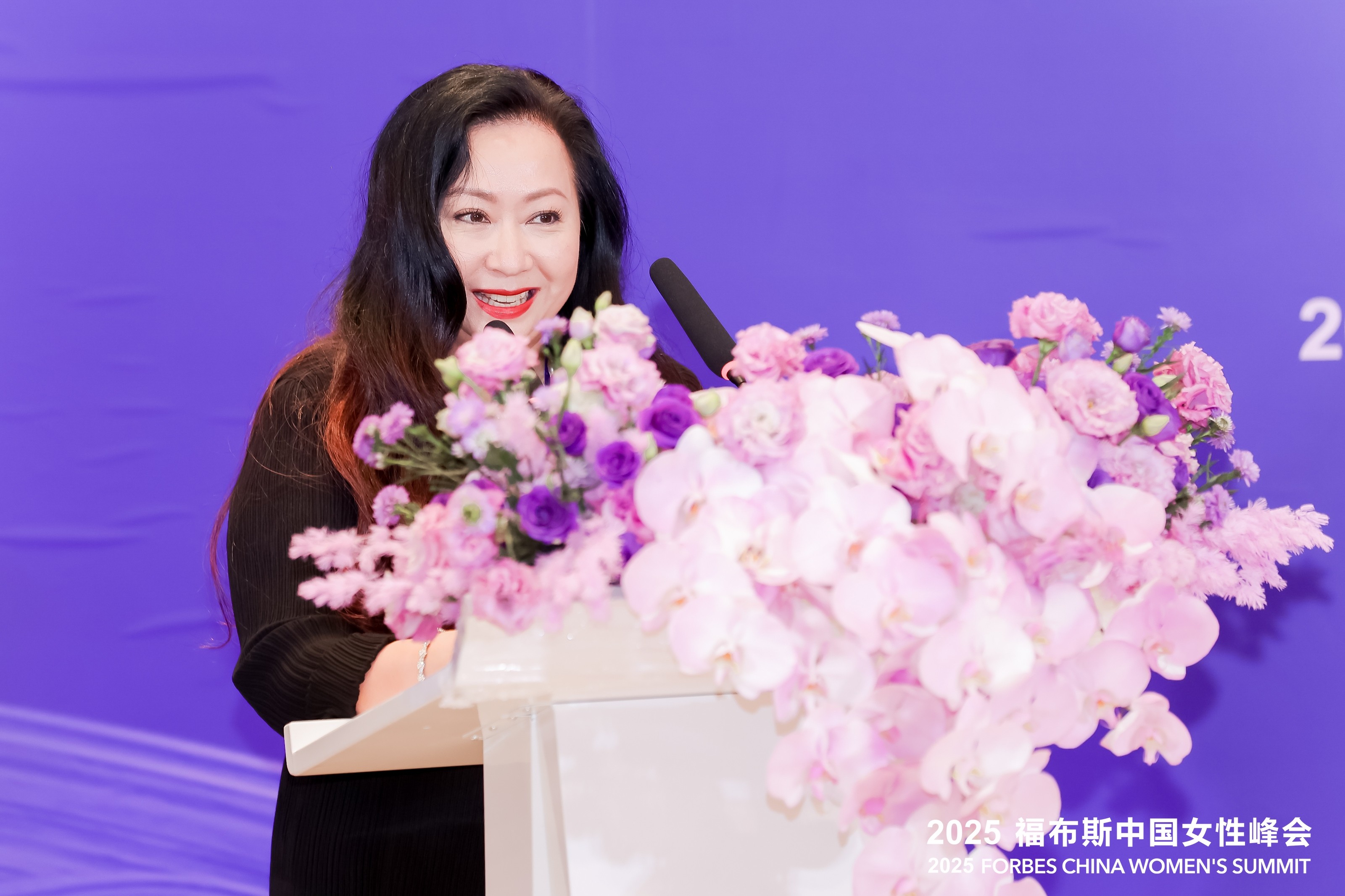 威九·国际(中国)官方网站活动 2025福布斯中国女性峰会在上海举办(图5)